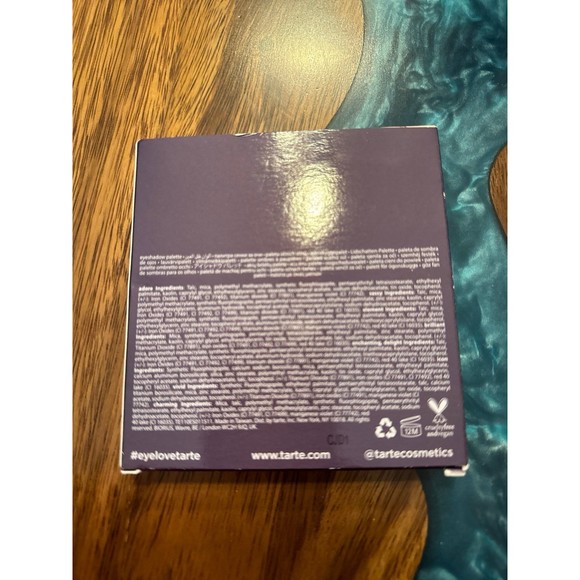 Tarte Amazonian Clay eyeshadow palette - sunrise - Picture 2 of 4